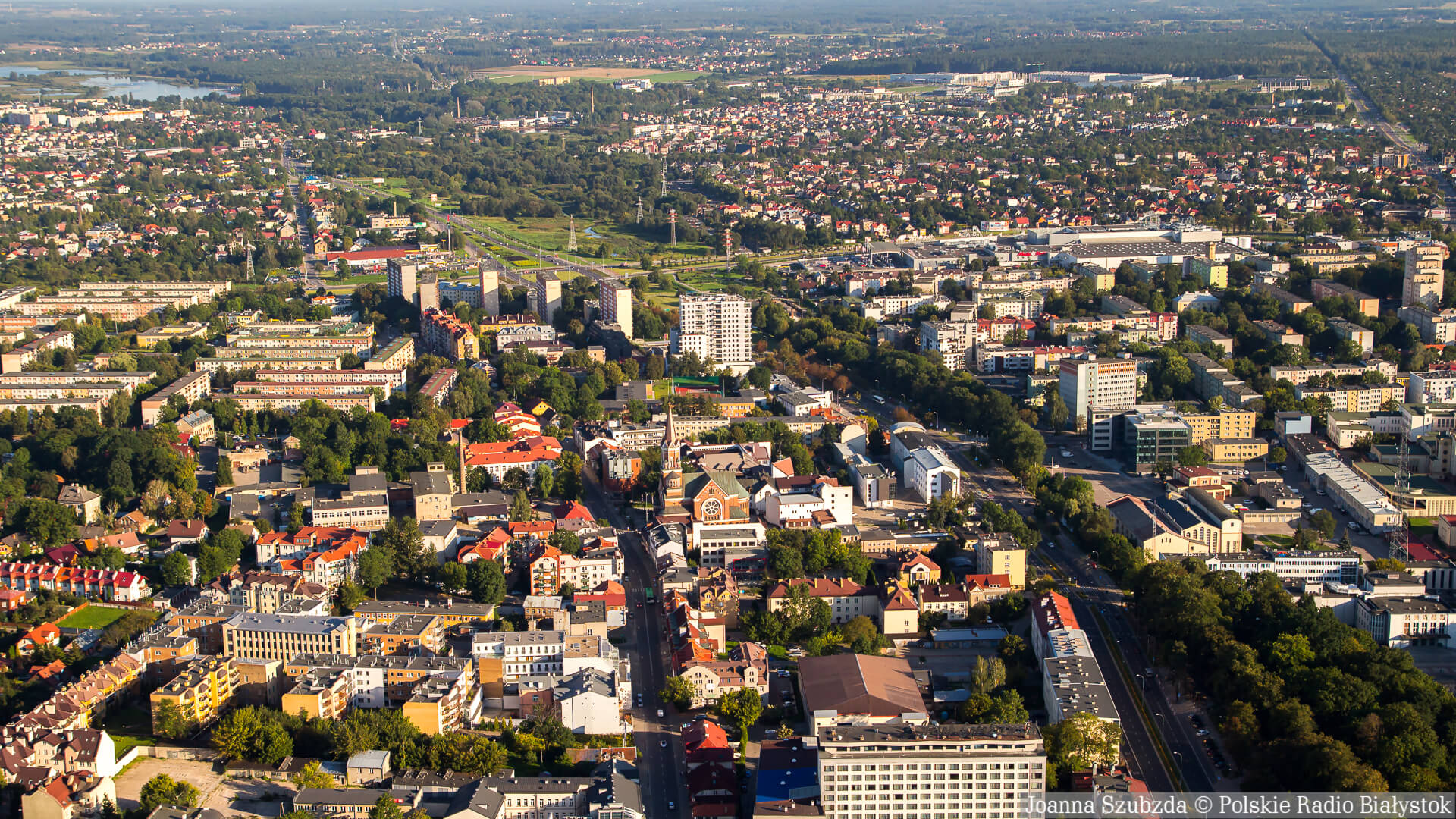 Białystok najgorszy wśród miast wojewódzkich pod względem bezrobocia i  zarobków