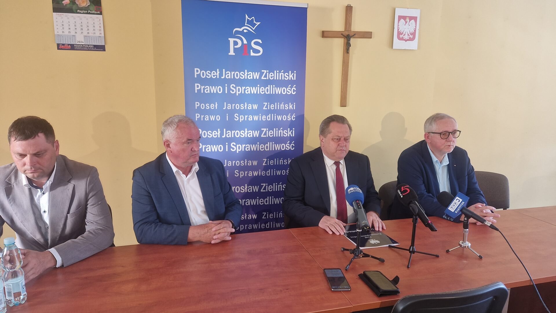 Konferencja prasowa Jarosława Zielińskiego ws. drogi ekspresowej S8, 2024.06.25, fot. Areta Topornicka