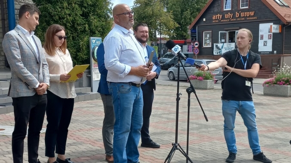 Konfederacja o cenach wody w Białymstoku, 05.08.2024, fot. Małgorzata Dżega