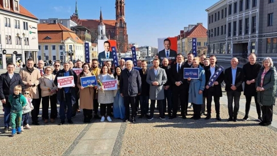 Podlaski komitet poparcia Rafała Trzaskowskiego podsumował akcję zbierania podpisów, 8.03.2025, fot. Grzegorz Pilat