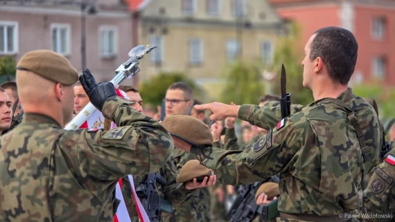 Przysięga żołnierzy WOT w Łomży, 28.09.2024, fot. Paweł Wądołowski