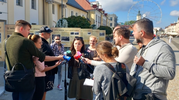 Konferencja prasowa z okazji rozpoczęcia programu "Youth Catalyst", 25.09.2024, źródło: Fundacja SocLab