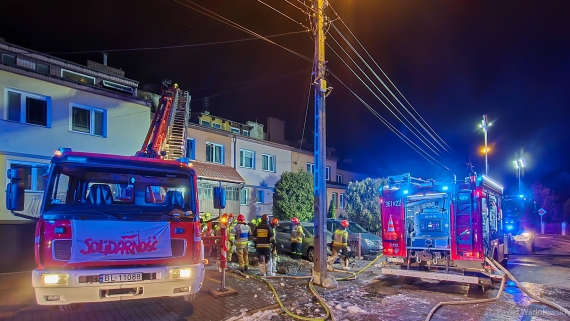 Pożar domu przy ul. Leśnej w Łomży, fot. Paweł Wądołowski