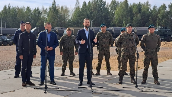 Konferencja ministra obrony narodowej Władysława Kosiniaka-Kamysza w Karakulach, 26.09.2024, fot. Ryszard Minko