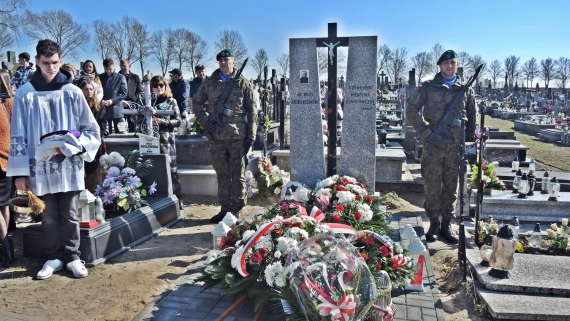 Uroczystość z okazji odrestaurowania grobu ks. Rocha Modzelewskiego, 23.03.2025, fot. Adam Dąbrowski