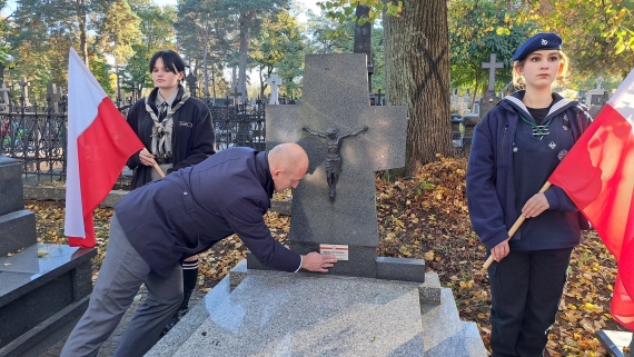 Grób ks. ppłk. Mieczysława Paszkiewicza, 18.10.2024, fot. Marta Nazarko