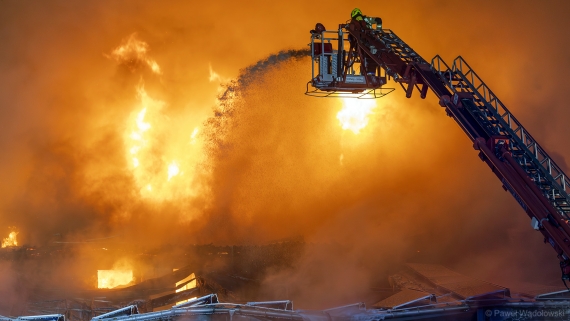 Pożar hotelu i restauracji przy Alei Legionów w Łomży, 1.03.2025, fot. Paweł Wądołowski